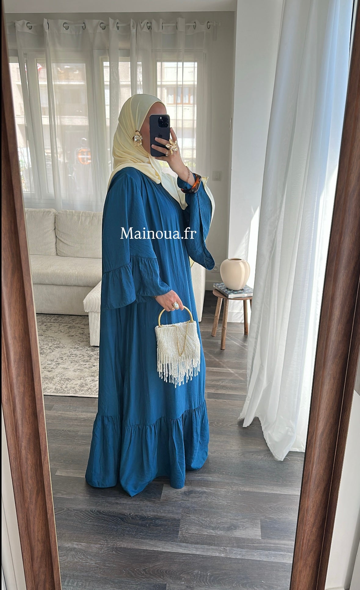 Robe bleu paon